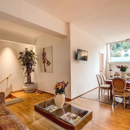 Via Margutta Apartment Rome