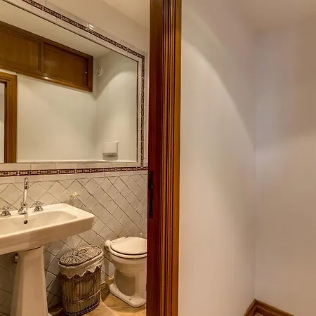 Via Margutta Apartment Rome